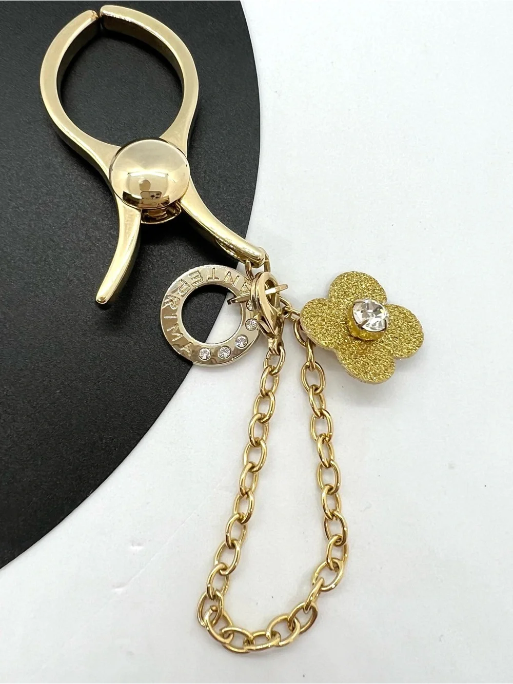 Anteprima Gold Fiori Flower Crystal Glove Holder Bag Charm Keychain Clip